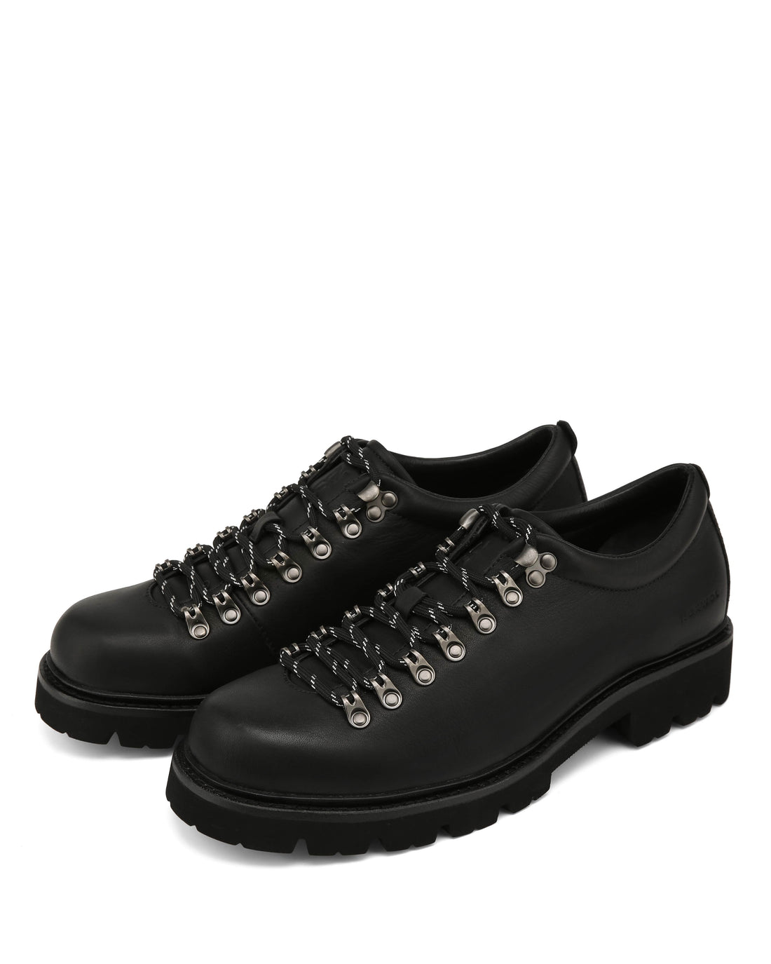 Denver-M Black Oiled Leather