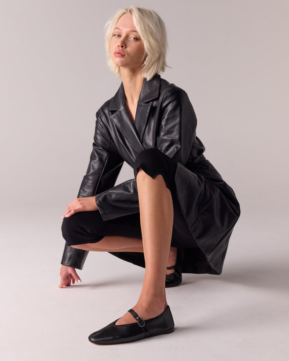 Lova Black Leather