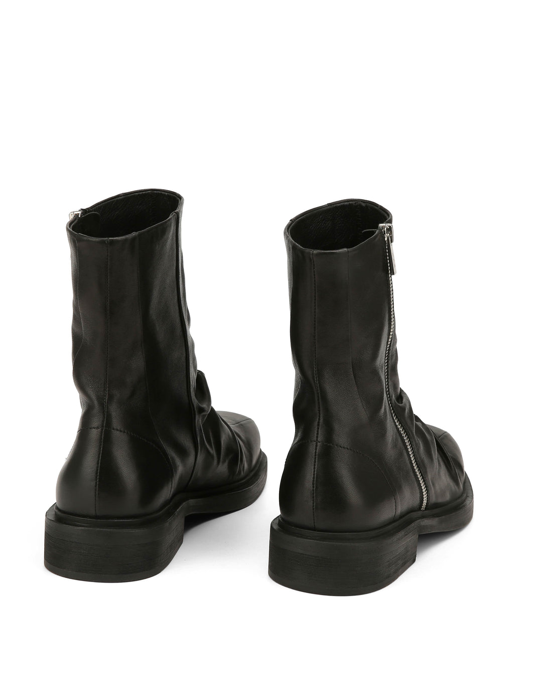Oscar-M Black Leather